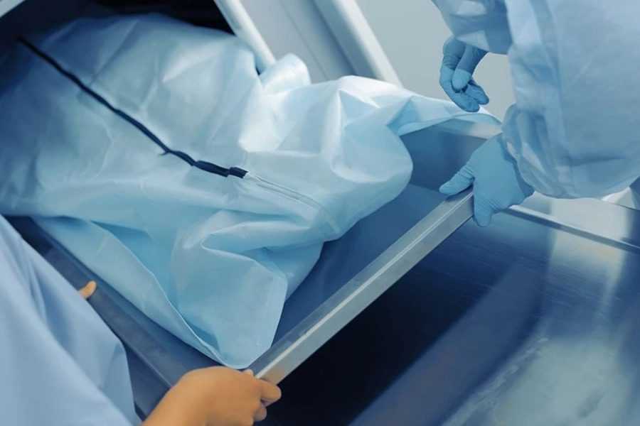  Δηλώθηκε νεκρός: Κράτησαν από λάθος ασθενή για 5 ώρες σε σακούλα πτωμάτων