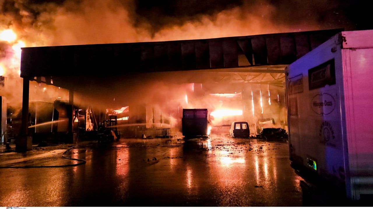"Βρωμάει" η φωτιά: Επείγουσα έρευνα από την Εισαγγελία για την "ύποπτη" φωτιά στο εργοστάσιο